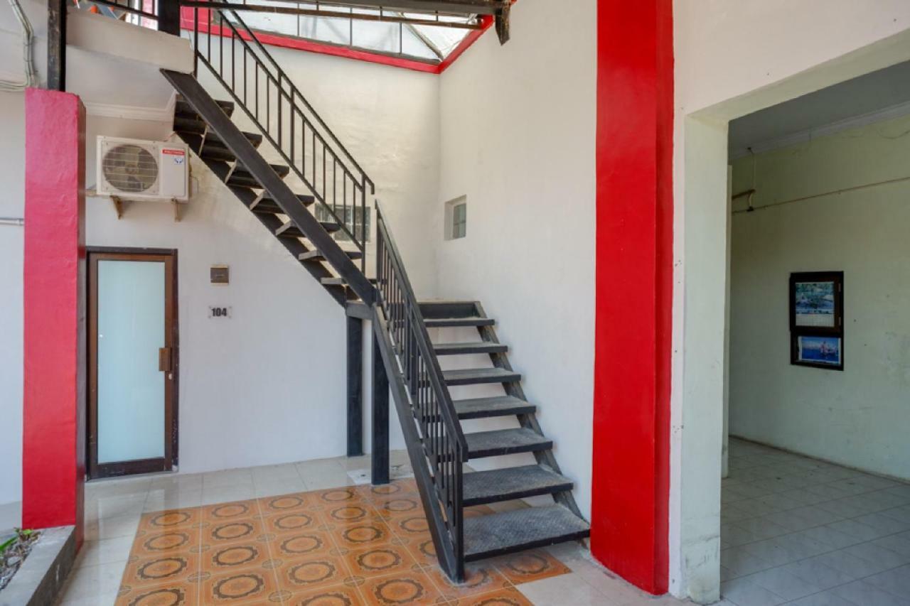 Reddoorz Syariah Near Alun Alun Tegal Ξενοδοχείο Εξωτερικό φωτογραφία